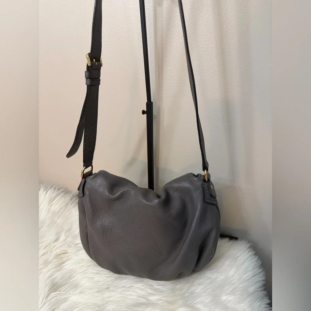 MARC BY MARC JACOBS NATASHA LEATHER CROSSBODY